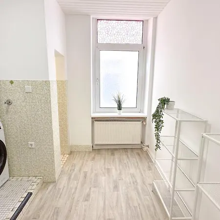 Business & Handwerker Διαμέρισμα